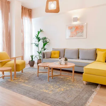 Maryflower Premium Piraeus